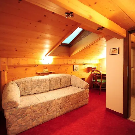 Austria.3 * Fiss